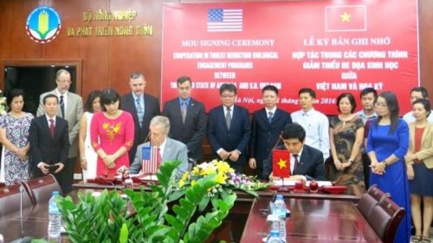 Vietnam, US work on biological threat mitigation