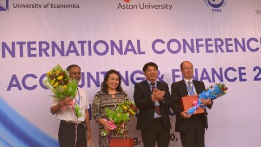 Da Nang hosts int’l accounting, finance conference