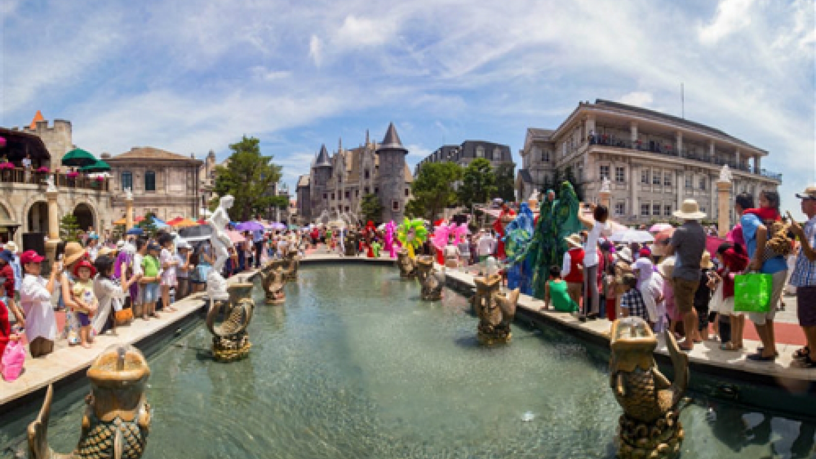 TET holiday events in Ba Na Hills