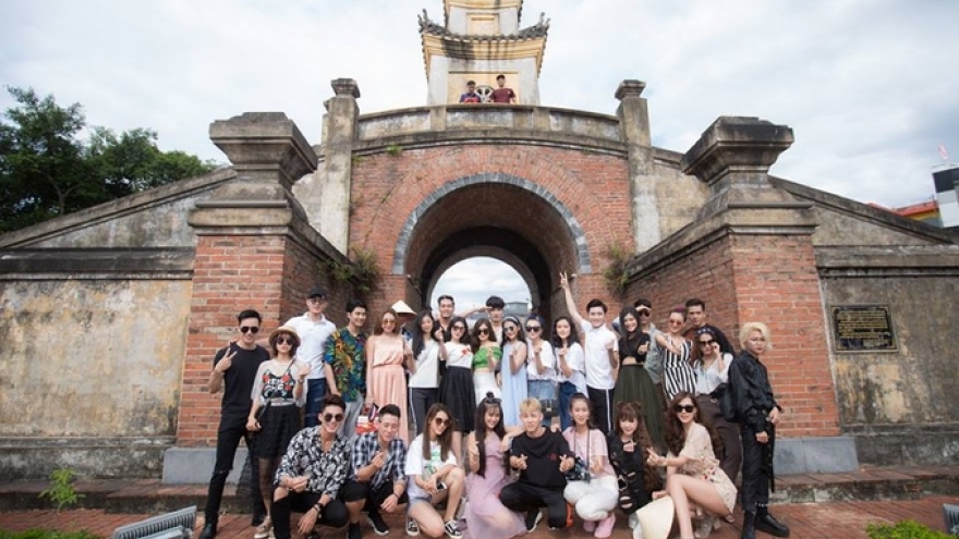 Top 30 Hot Face contestants come to Quang Binh