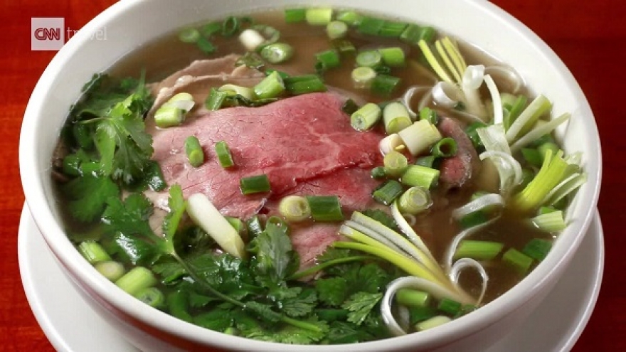 Searching for best pho in Hanoi is worth-a-try experience: CNN