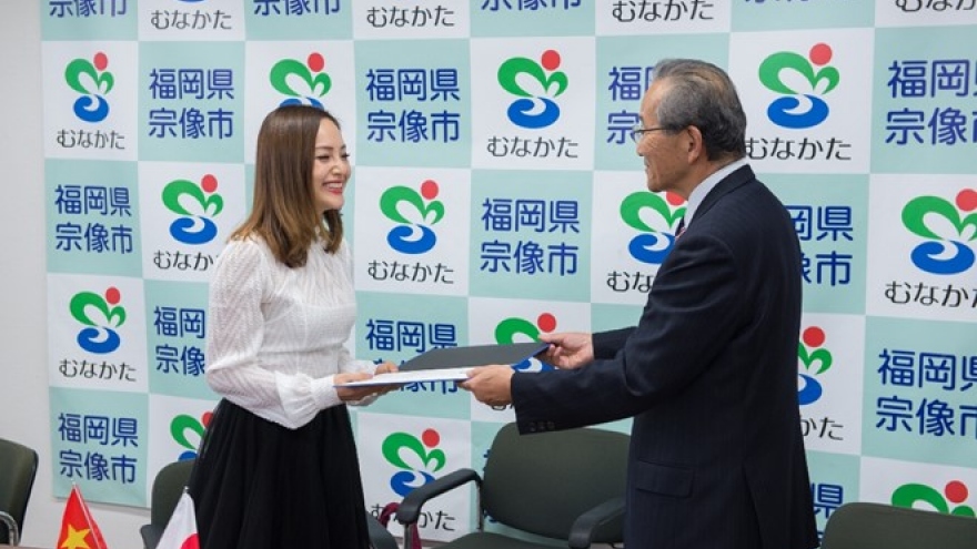 Lan Phuong nominated ambassador of Japan’s Munakata city