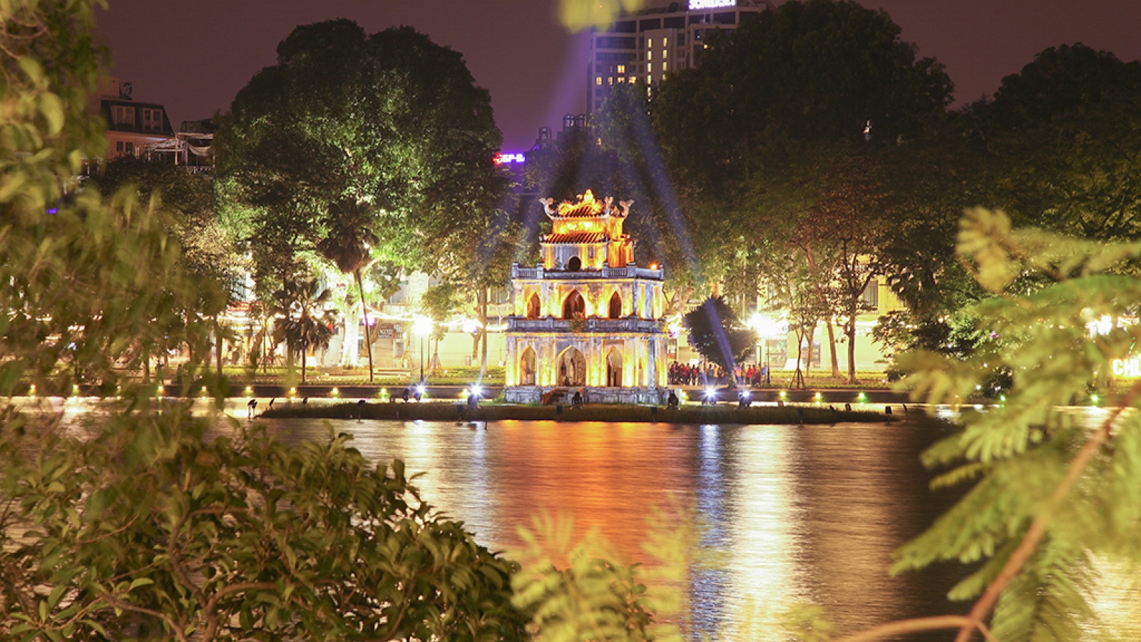 Wanna visit Hanoi after seeing this CNN ad? This survey bets you will