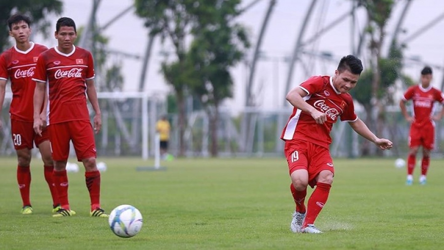 Vietnam U23s practicing set-pieces for ASIAD 2018