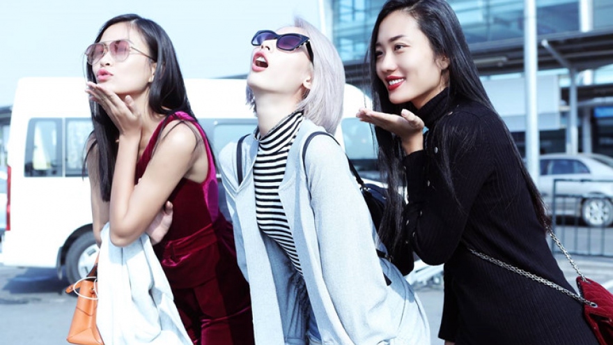 
        Top models gather in Hanoi for free music, fashion show
                          
                      