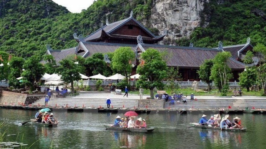 Conference looks at archaeological research’s role in preserving Trang An complex