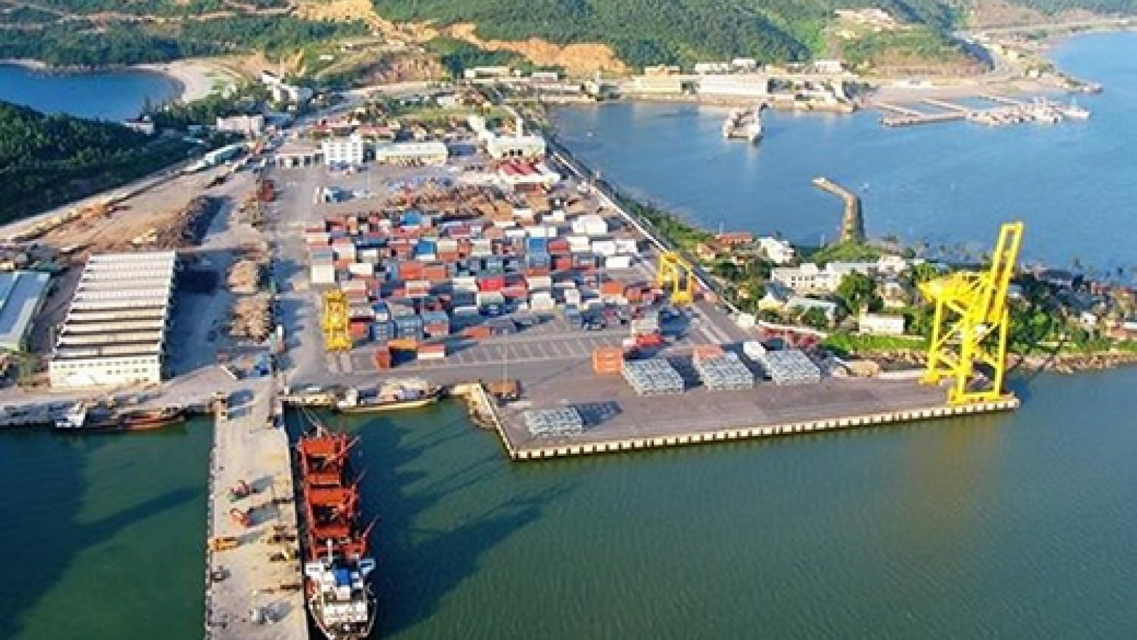 Foreign investors set sights on Vietnam’s seaports