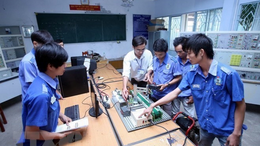 ADB-funded project to improve quality of Vietnam’s vocational training