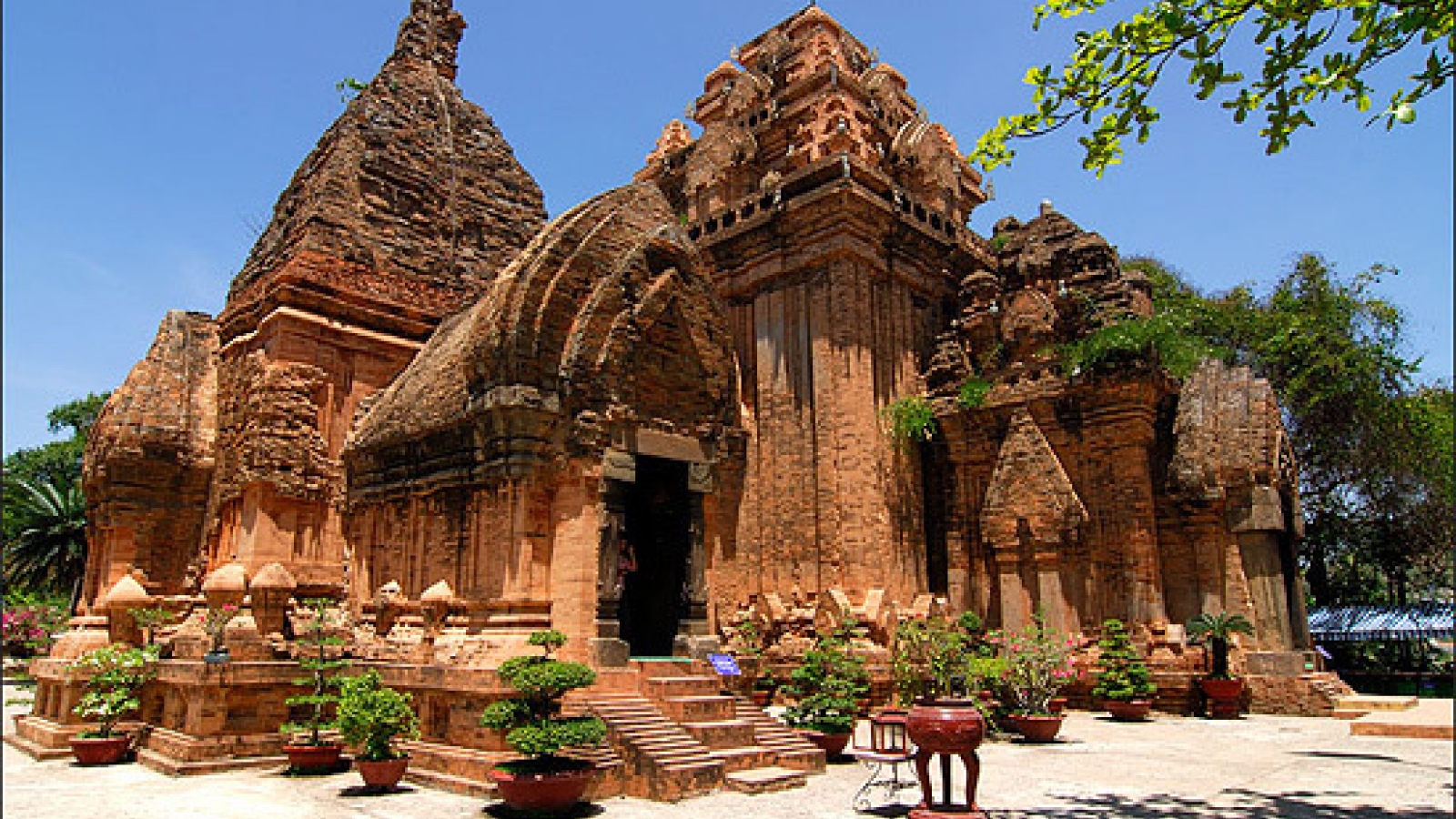 India supports My Son heritage site restoration