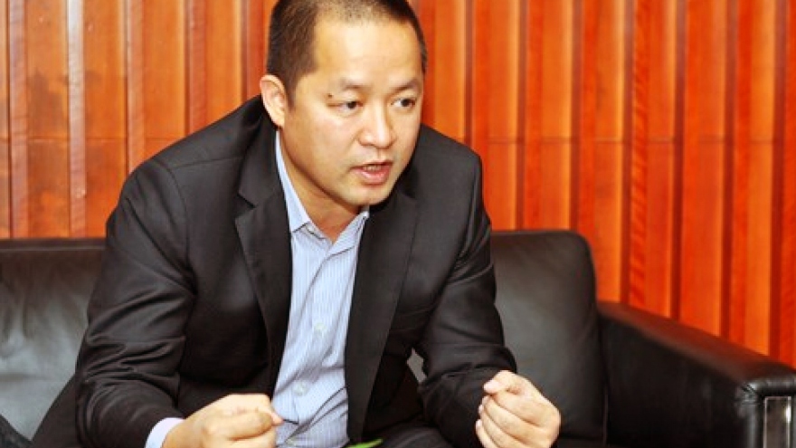 
        Former FPT CEO finds new opportunities in US
                              