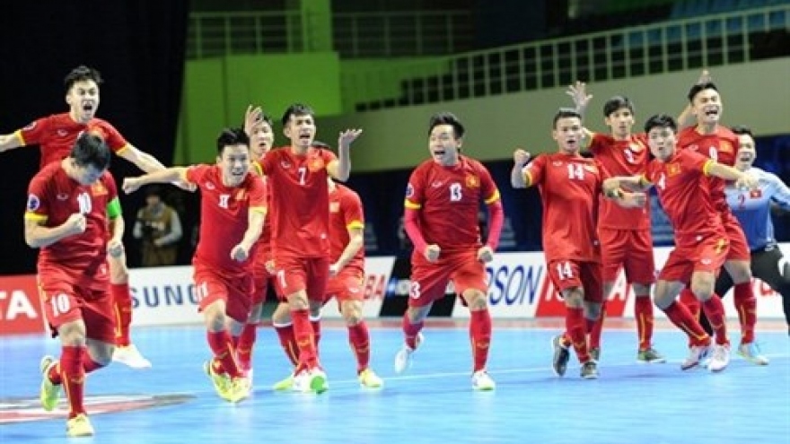 Vietnamese futsal team up three spots in rankings