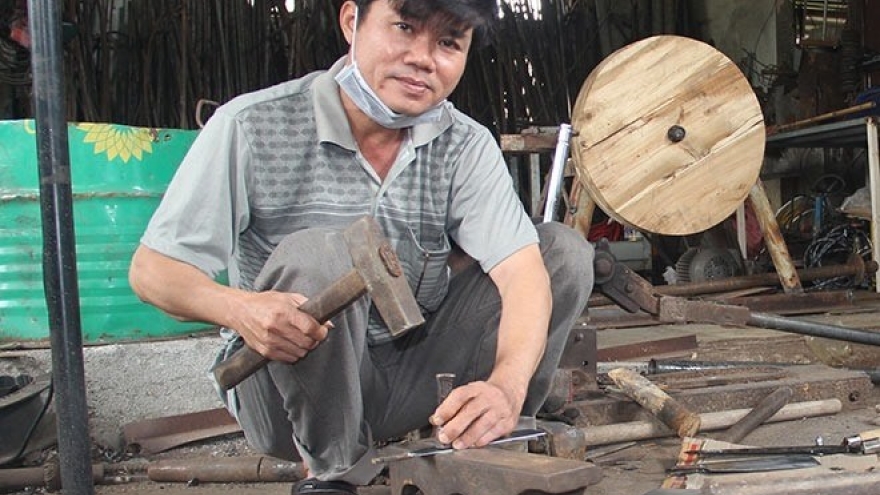 Hue sees surprising blacksmithing revival