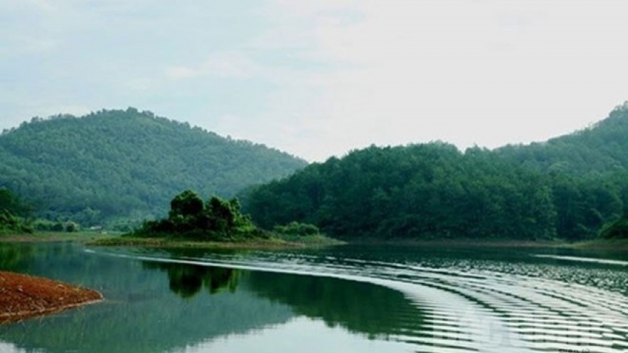 Waking up Khuon Than’s sleeping beauty