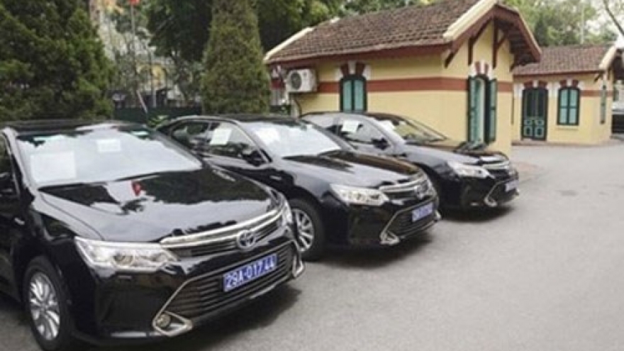 State-owned car fleet to be cut in half