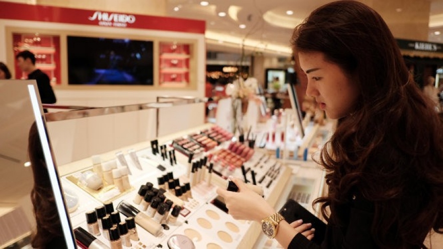 Foreign firms eye cosmetics market