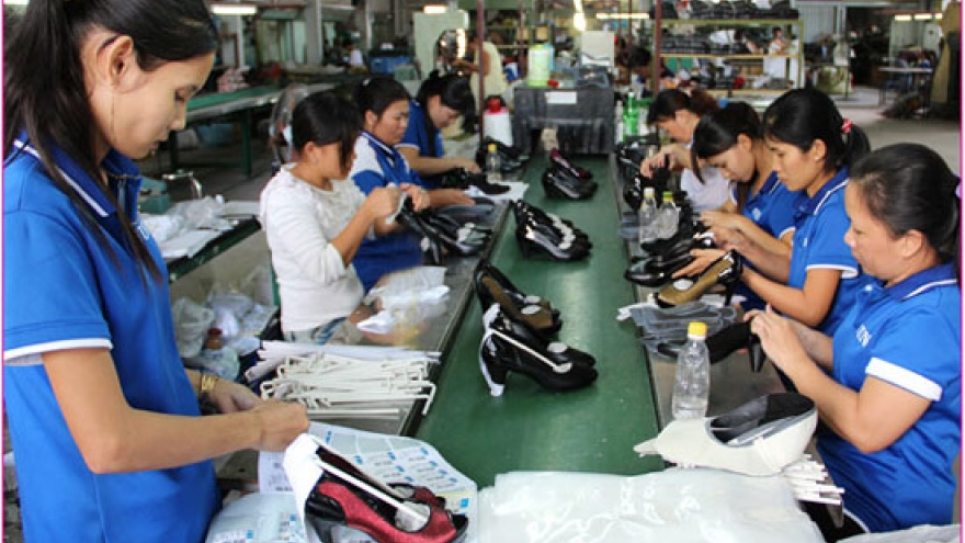 Footwear manufacturers plan comeback to conquer home market