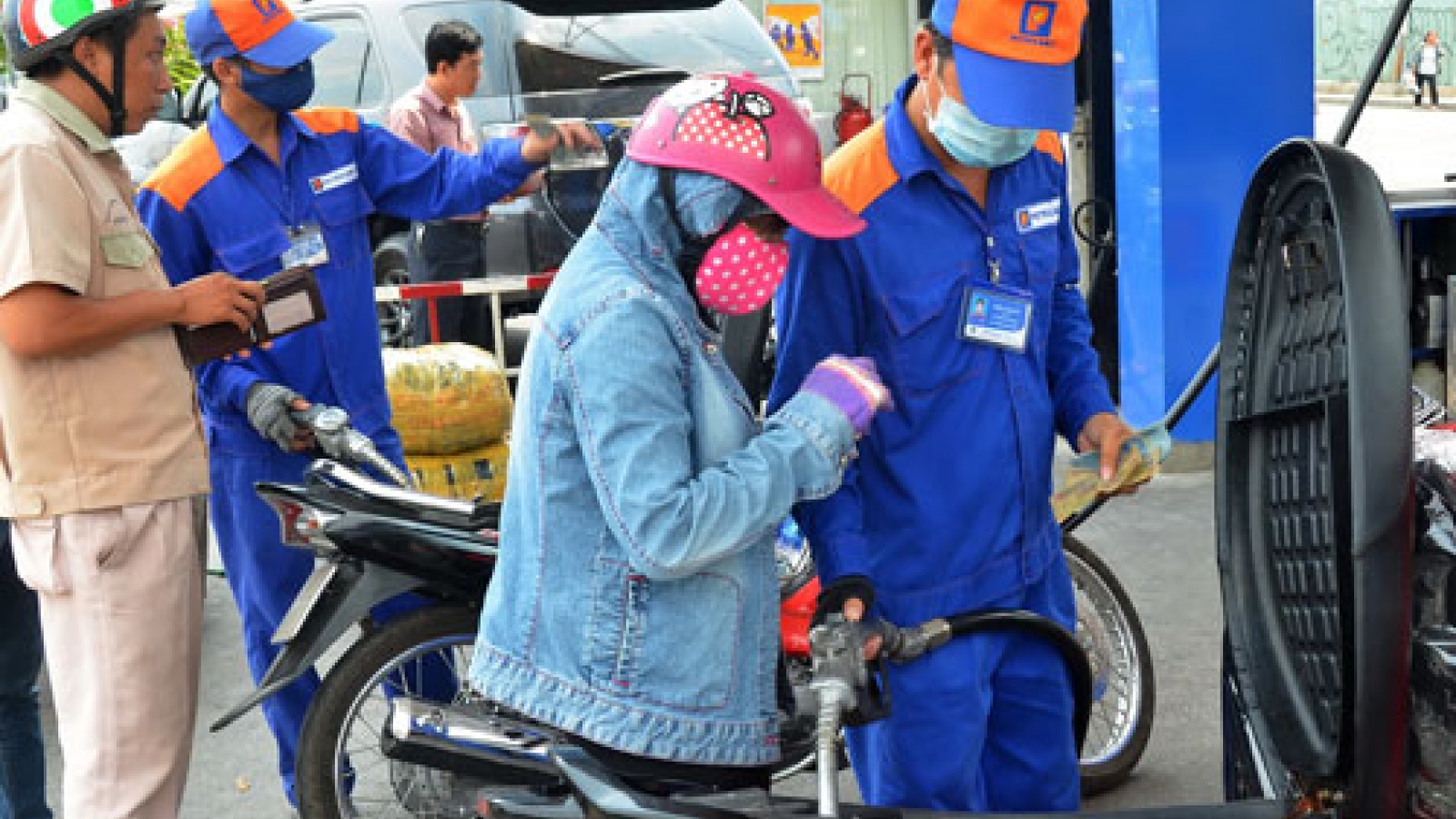 Vietnam prepares for opening of petroleum market