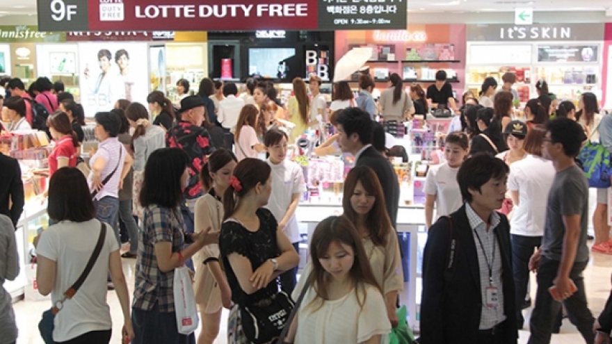 Lotte Duty Free opens first outlet in Vietnam
