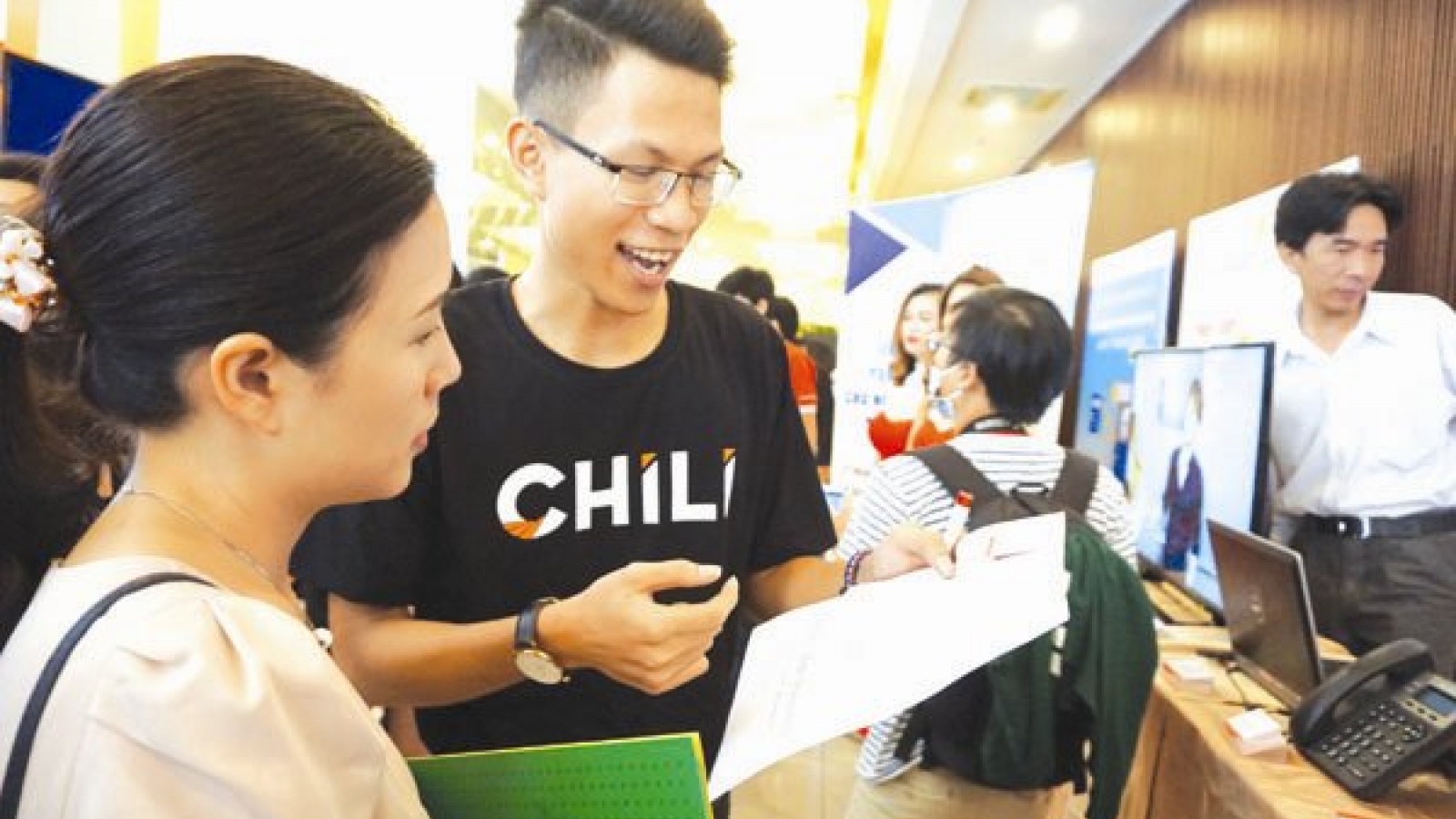 Investors seek opportunities in US$9 billion online-tourism market