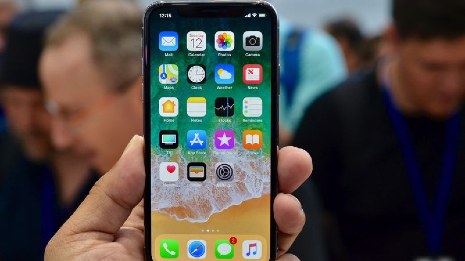 Smartphone dealers predict sky-high prices for new iPhone 8
