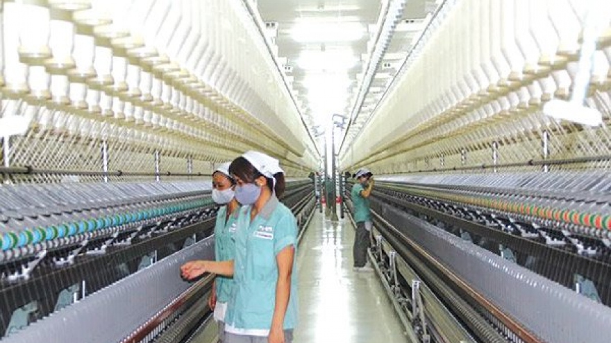 
        Textile & garment projects revived, but face new barriers
                              