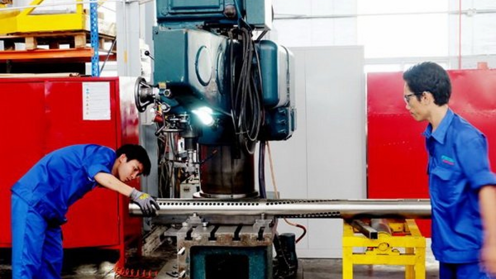 Vietnam seeks higher-quality FDI: experts