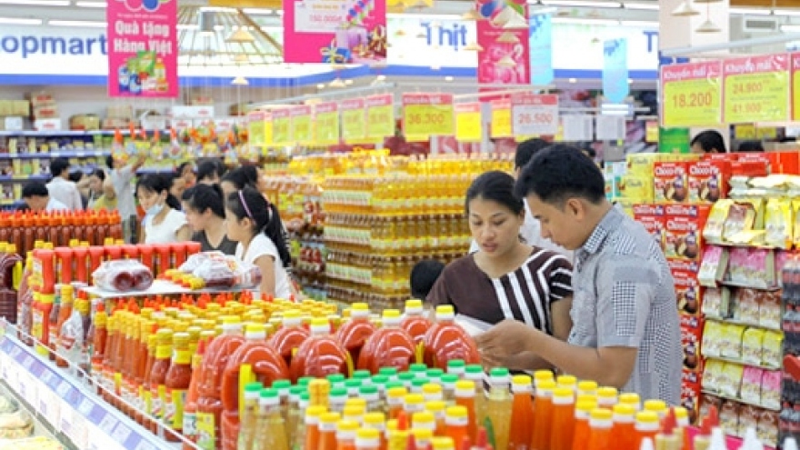 Exporting products through foreign distribution chains
