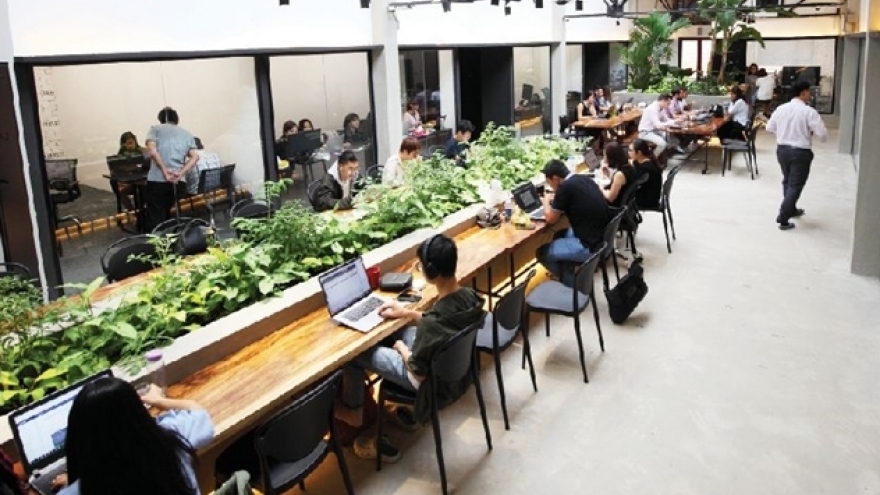  Investors pour money into co-working spaces