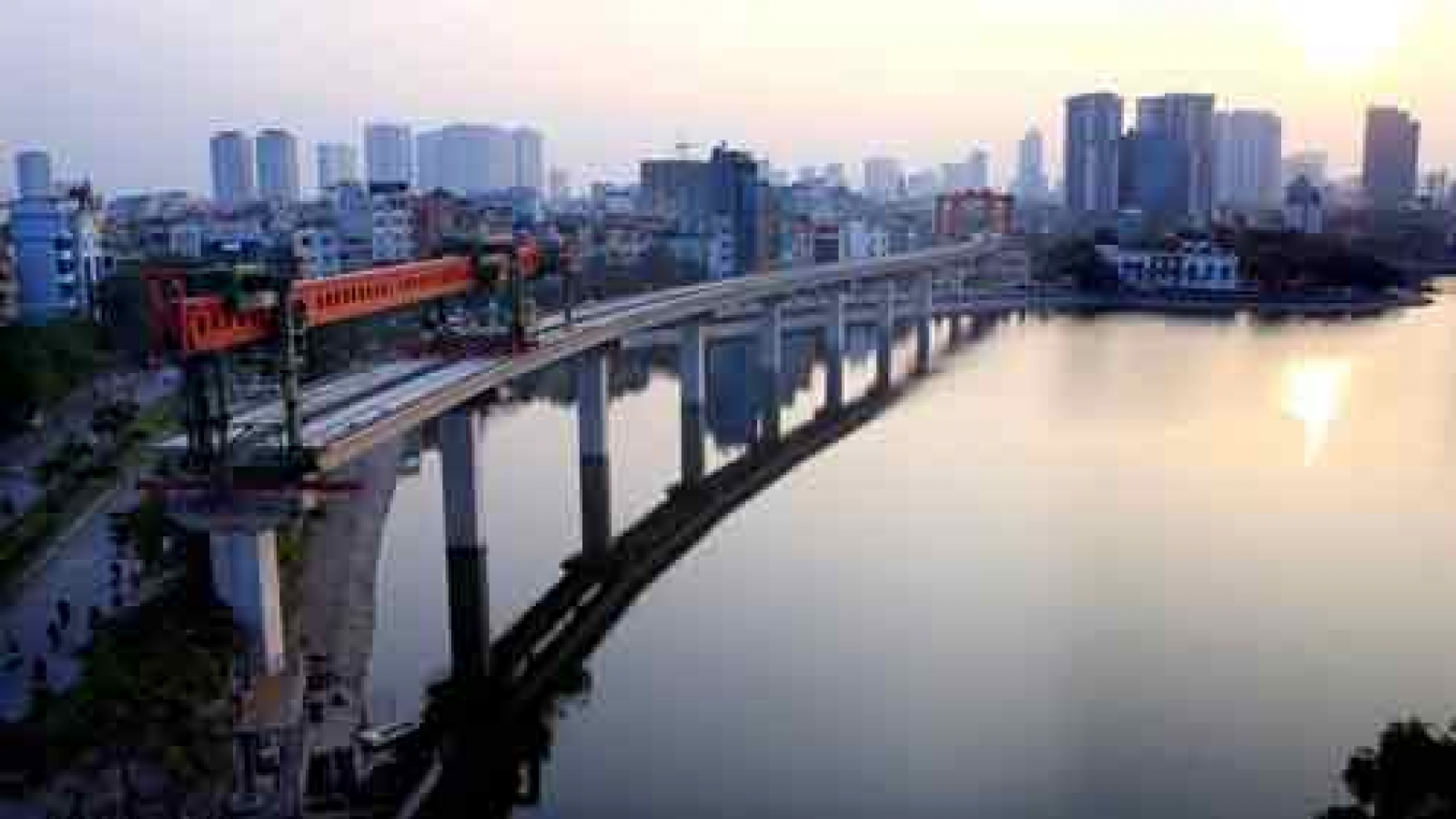 PM okays exceptions for Hanoi railway
