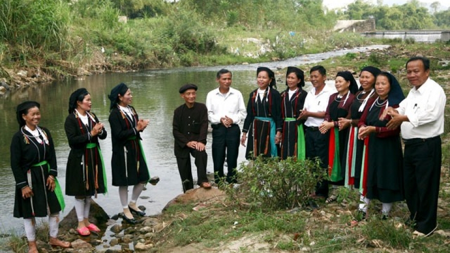 Keeping alive the art of Soong Co folk songs