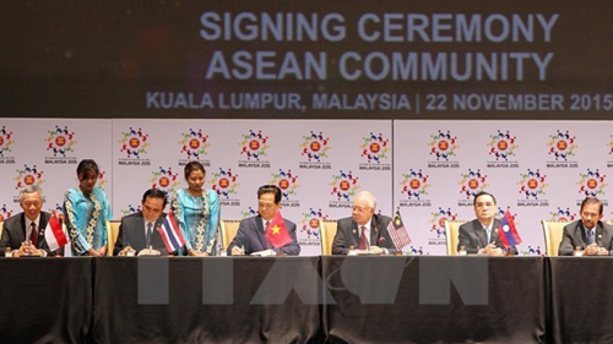 China welcomes ASEAN Community establishment