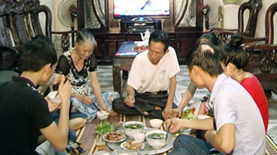Meals connect family members