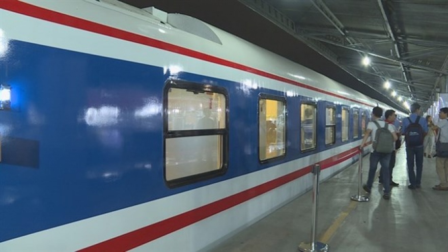 VNR launches luxury trains on North-South route