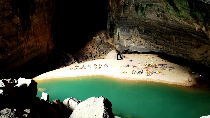Son Doong Cave adventure clip