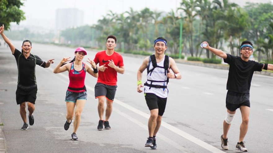Marathon to raise funds for the poor in Hanoi