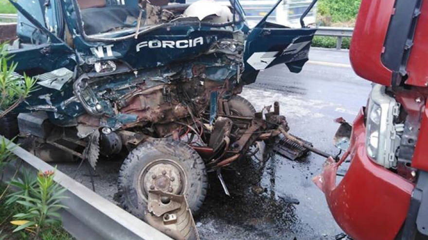 Road accidents in Hai Duong leave at least six dead