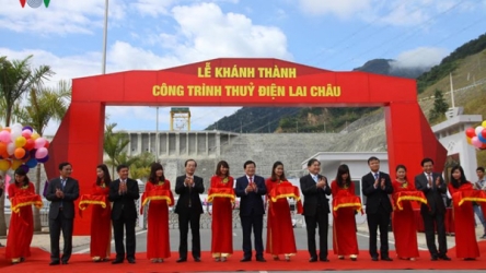 Deputy PM Dung inaugurates Lai Chau Hydropower plant