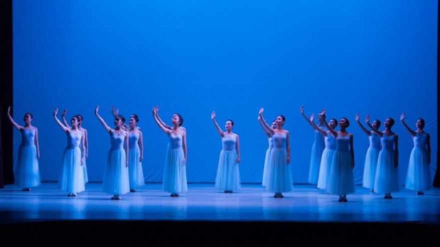 An unusual and provocative ballet for Saigon