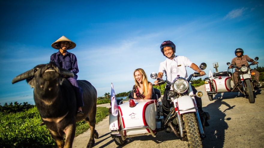 
        Hoi An ancient town through the lens of a German photographer
                          
                      