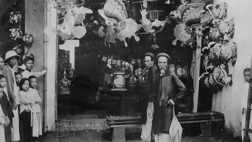 Hanoi Mid-Autumn Festival in the early 20th century