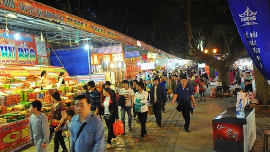Hanoi to tighten festival food inspections