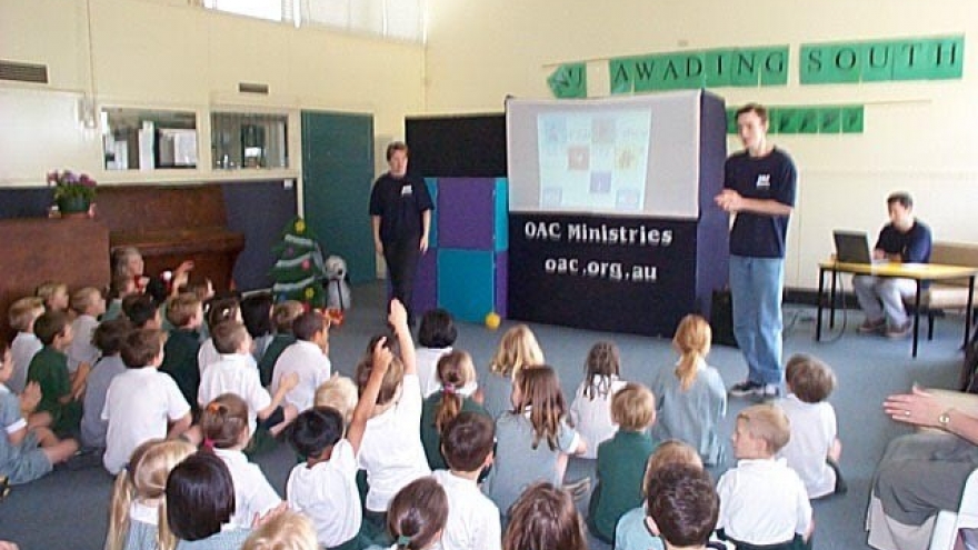 Australia, Southeast Asia build inter-school links