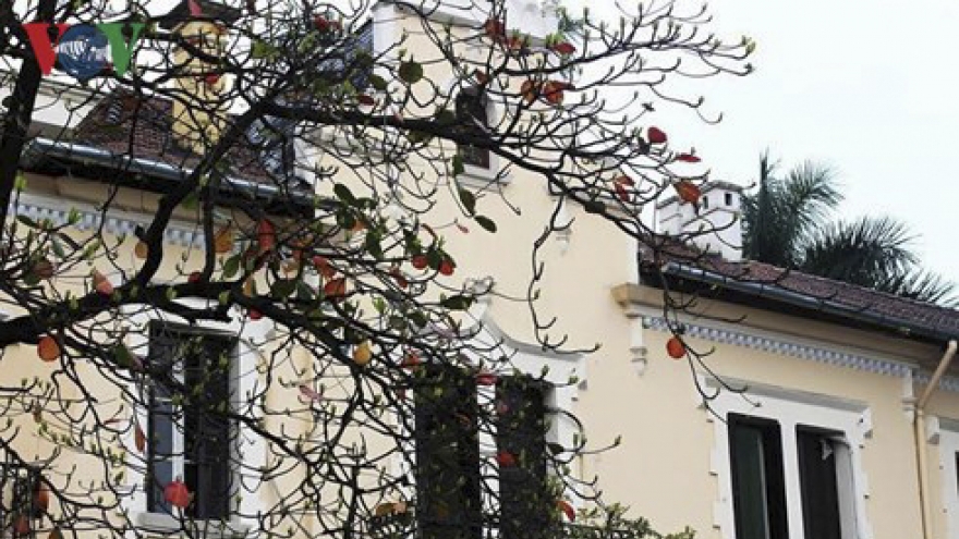 “Pause” exhibition describes Hanoi from different angles	