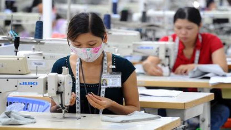 Hanoi urges connection between businesses and vocational training institutions