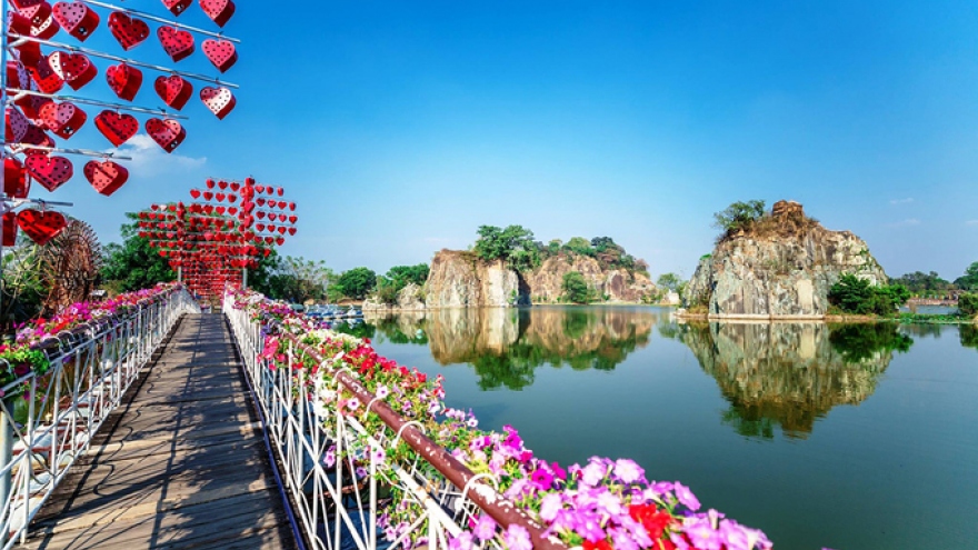 Top 5 destinations close to Saigon to celebrate New Year 