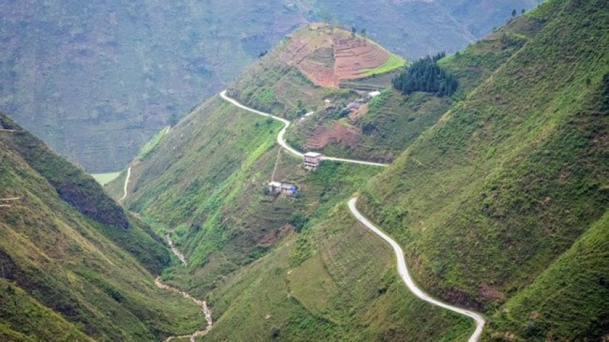 Hairpin bends on the happiness road