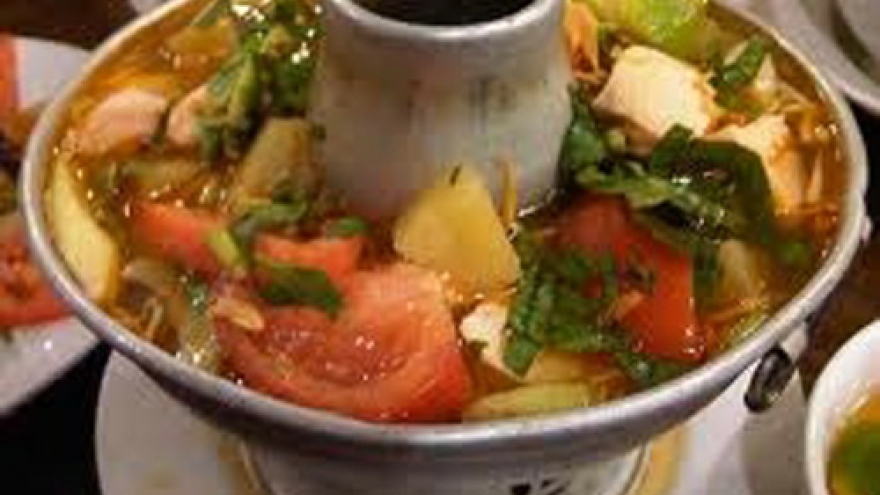Sour soup hotpot