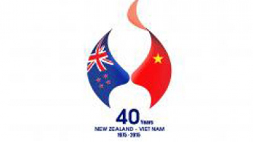 NZ Embassy: Young designer wins logo contest 