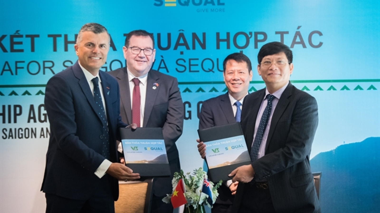 VN, New Zealand enhance co-operation in timber trade, weather intelligence