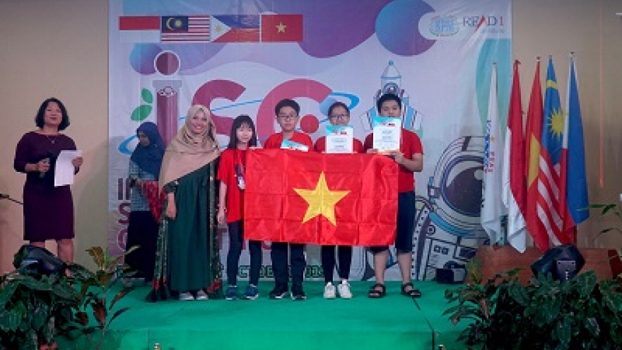 Vietnamese students enjoy big wins at International Science Competition 